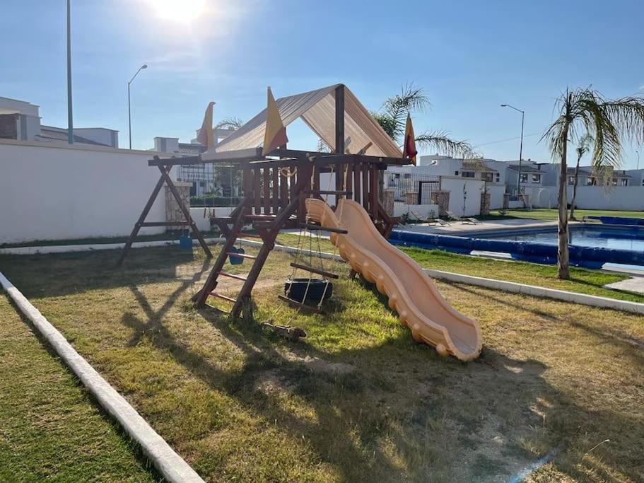 Vila Casa Fracc El Cielo Residencial Con Acceso A Casa Club Laurel de Lagunillas Exteriér fotografie